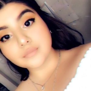 Meet your Posher, Beatrice